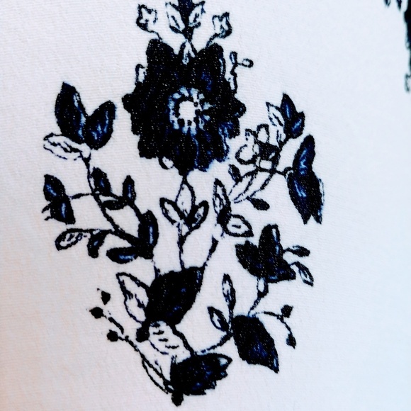 White & Blue Cami Top - Picture 2 of 3